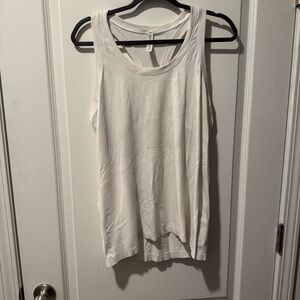 Athleta Women’s Momentum Tank